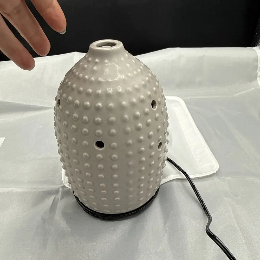 Candle Warmers Airome Gray Hobnail Ceramic Essential Oil Diffuser 6.5”
